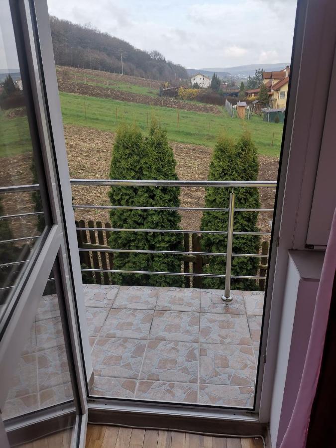 Stars Livezeni Hotel Ivanesti Exterior foto
